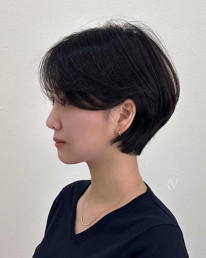 ！韩系短发的「松弛感」赢麻了开元棋牌app别再纠结长发了(图6)