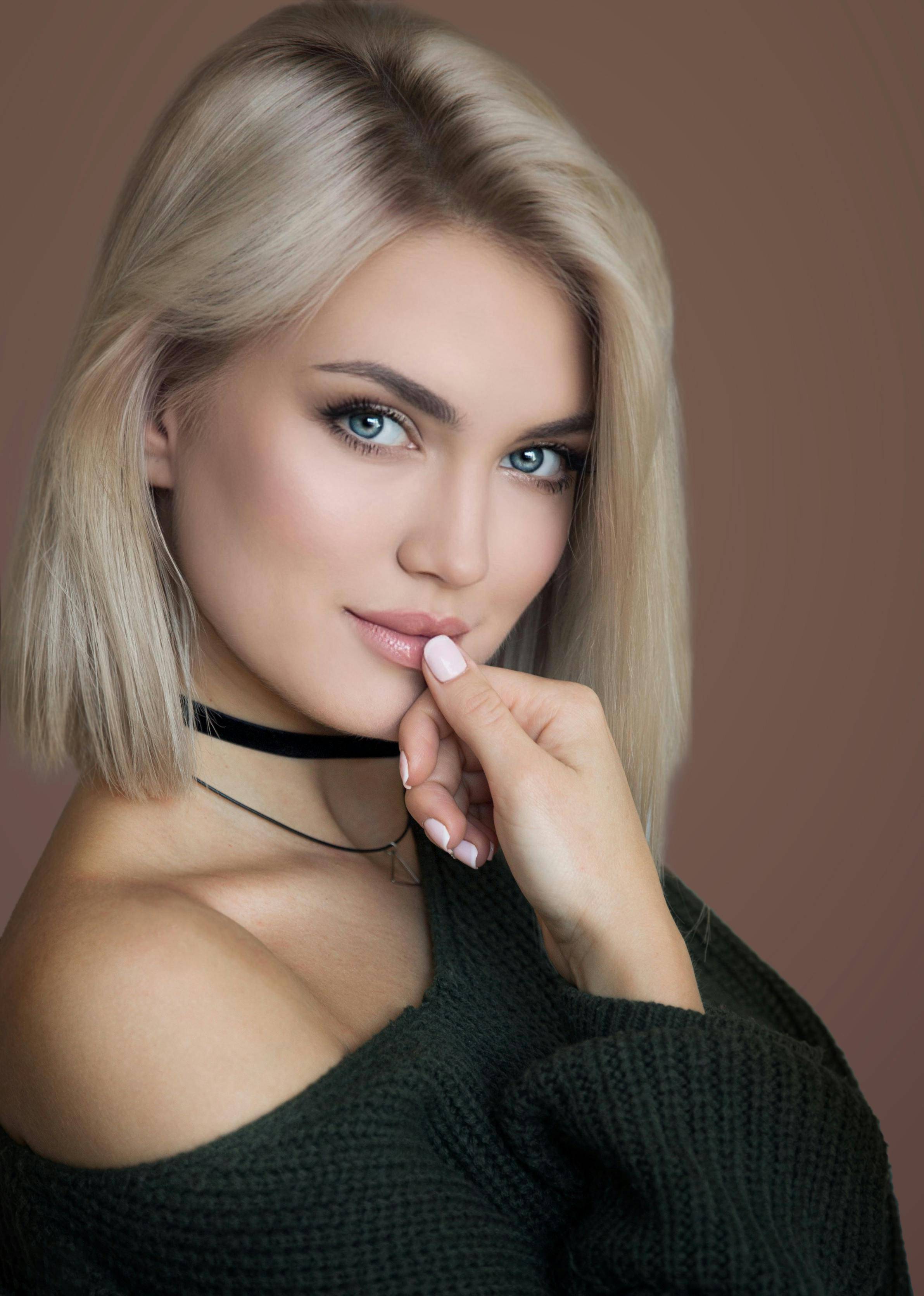 +多风格演绎网友：这腿是真实存在的吗？开元棋牌试玩辛芷蕾杂志